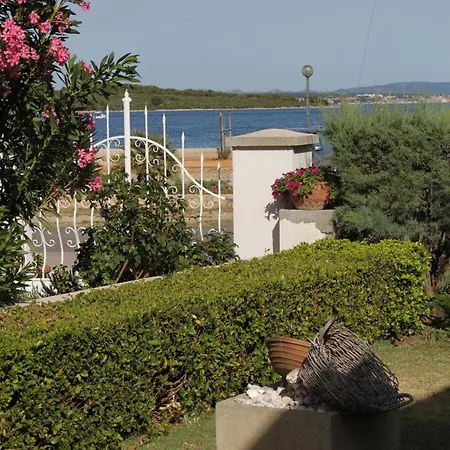 By The Sea - 8223 3* Pašman