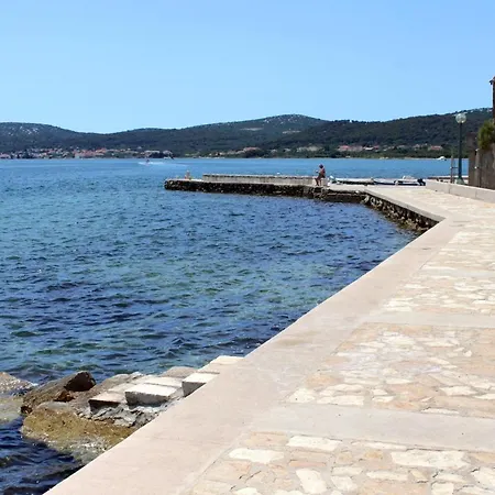 Rooms By The Sea Pasman - 8223 Gasthof 3*