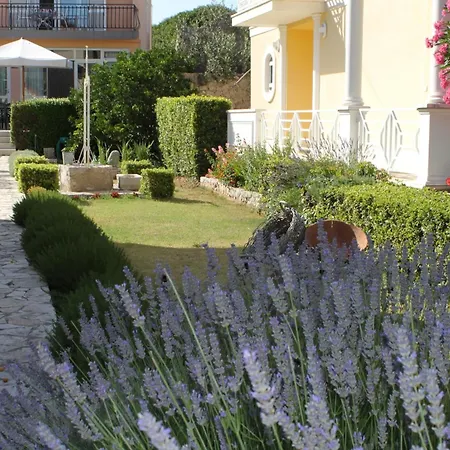 Vendégház By The Sea - 8223 3*